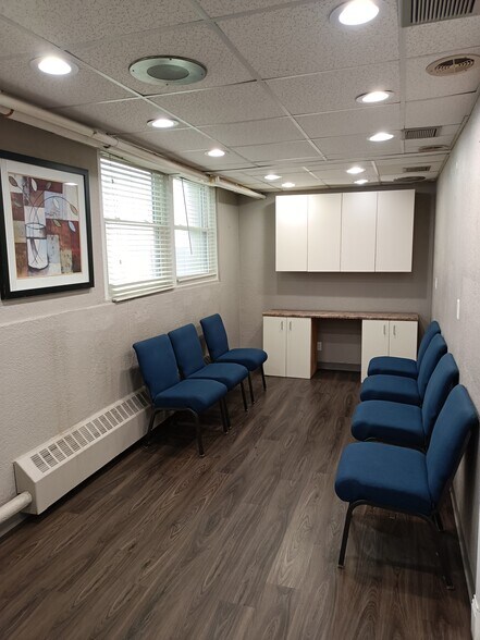 More Photos Of 4921 E State St, Rockford Office For Sale