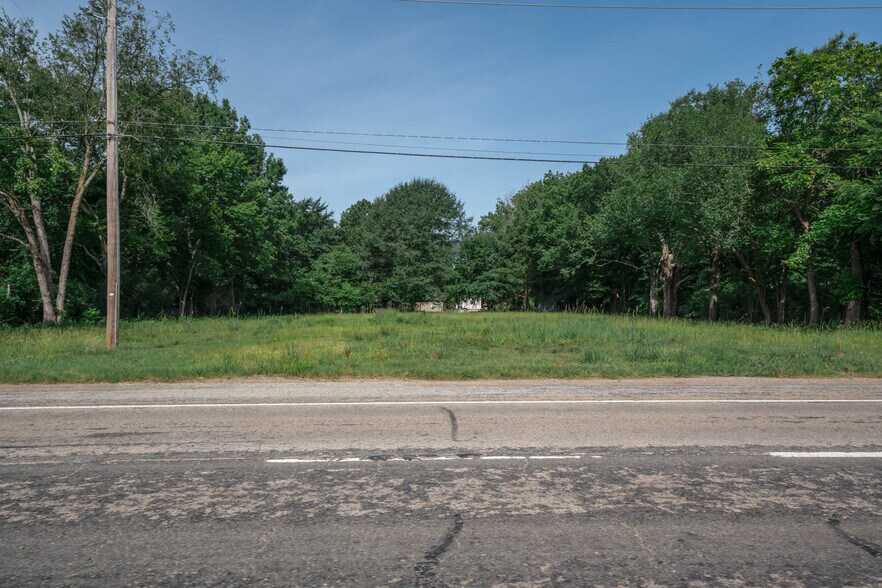 More Photos Of 1409 US Highway 271 N, Gilmer Land For Sale
