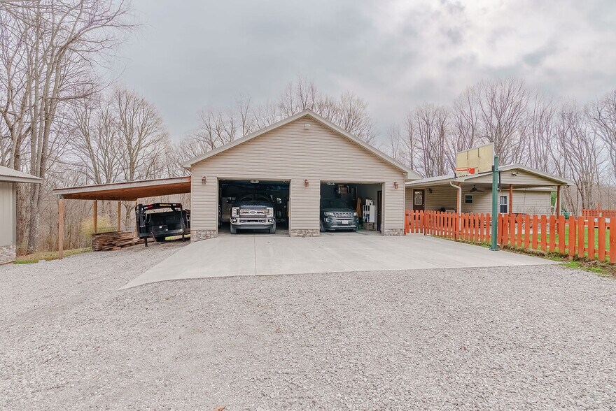 More Photos Of 15017 State Route 678, Rockbridge Specialty For Sale