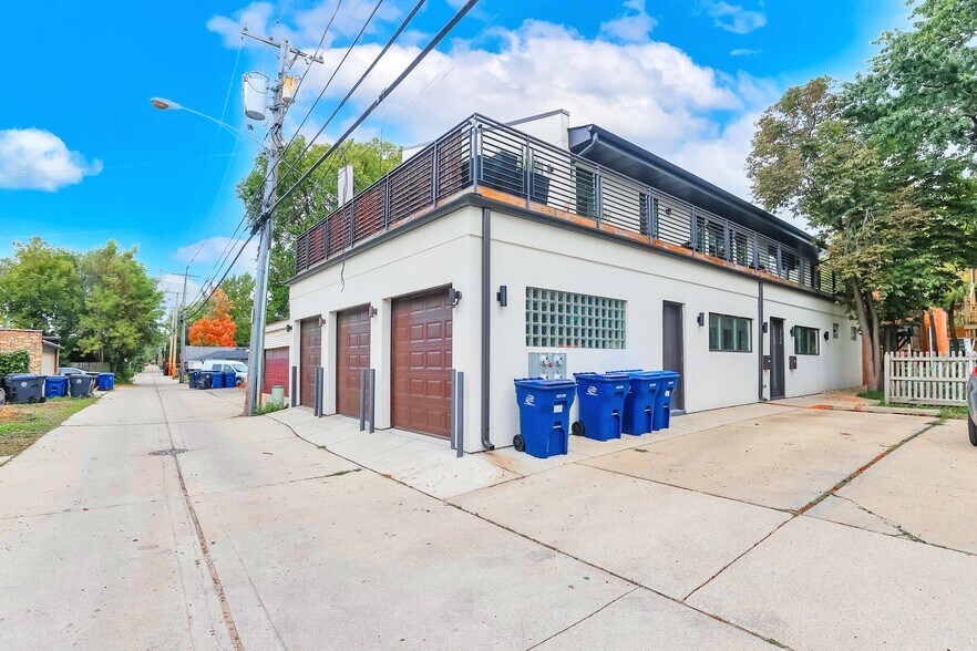 More Photos Of 1124 Florence Ave, Evanston Office Residential For Lease