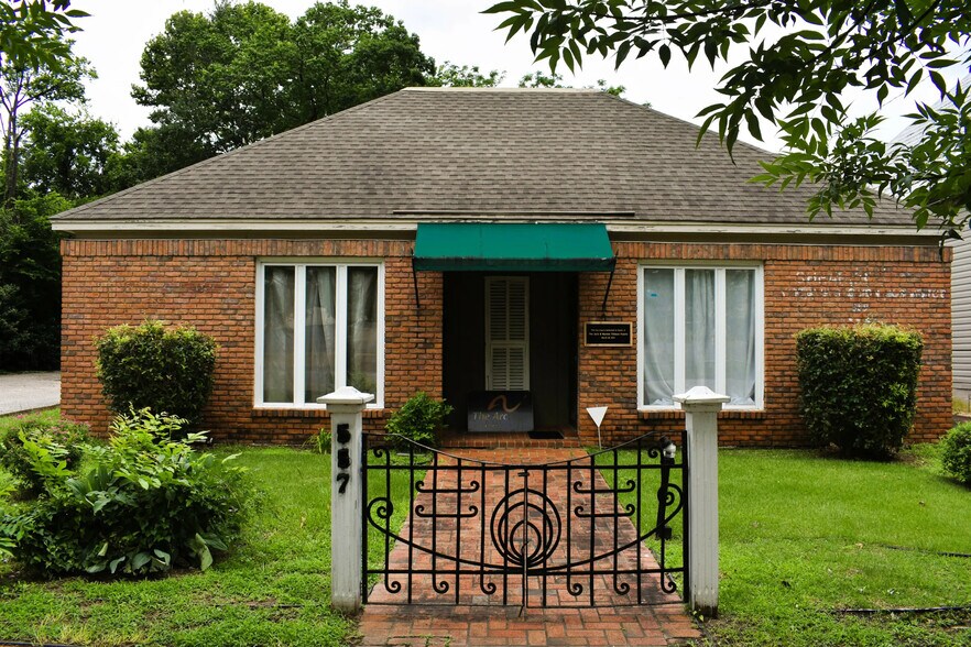 More Photos Of 557-559 S Lawrence St, Montgomery Office For Sale