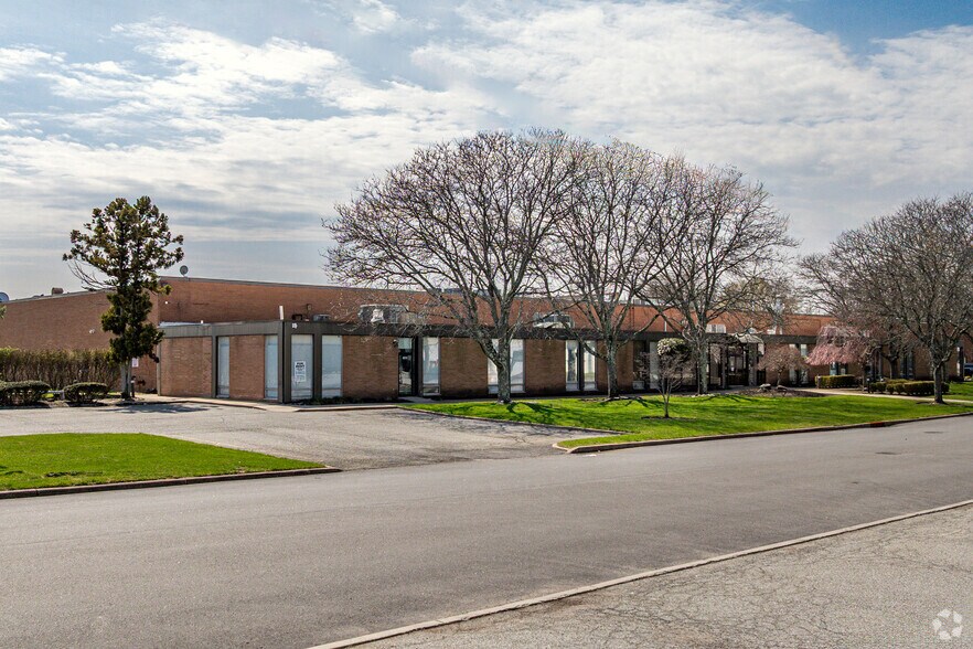 Primary Photo Of 140 LeGrand Ave, Northvale Manufacturing For Lease