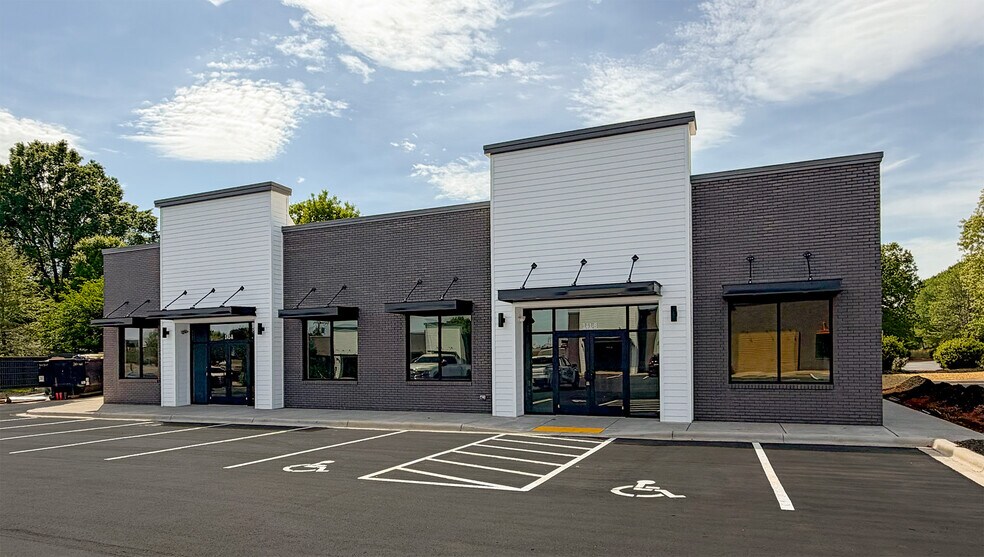 More Photos Of 139 Island Ford Rd, Statesville Unknown For Lease