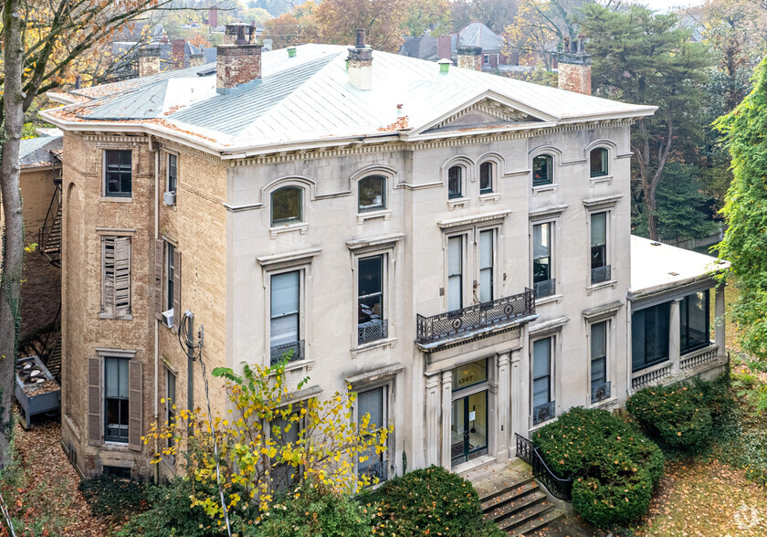 Primary Photo Of 1387 S 4th St, Louisville Office For Lease