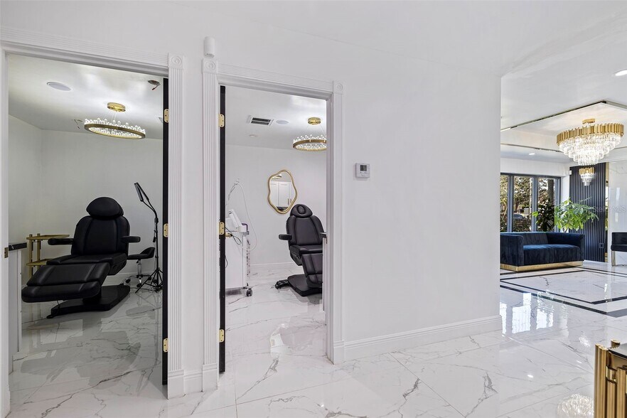 More Photos Of 1481 Belleair Rd, Clearwater Medical For Sale