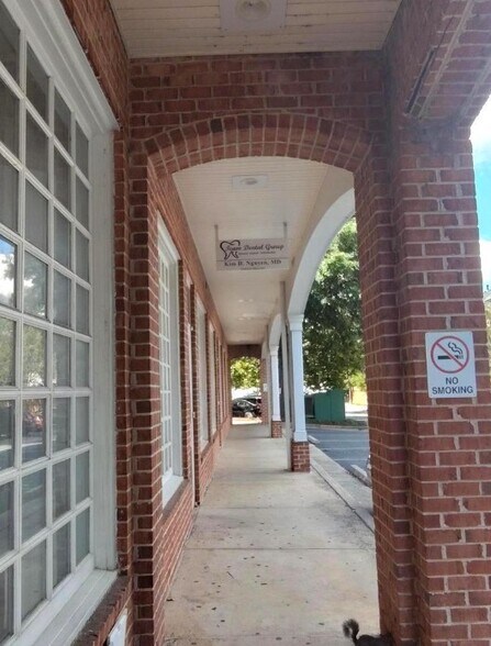 More Photos Of 50 S Pickett St, Alexandria Medical For Sale