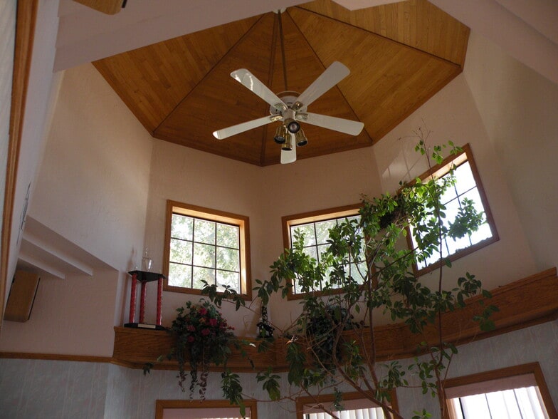 More Photos Of 235 E Clark Ave, Orcutt Office For Lease