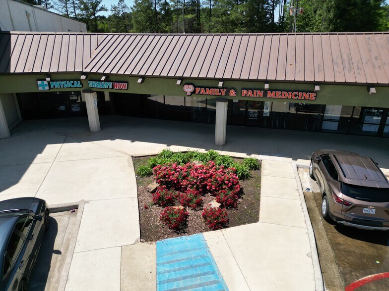 More Photos Of 1809 E Loop 281, Longview Unknown For Lease