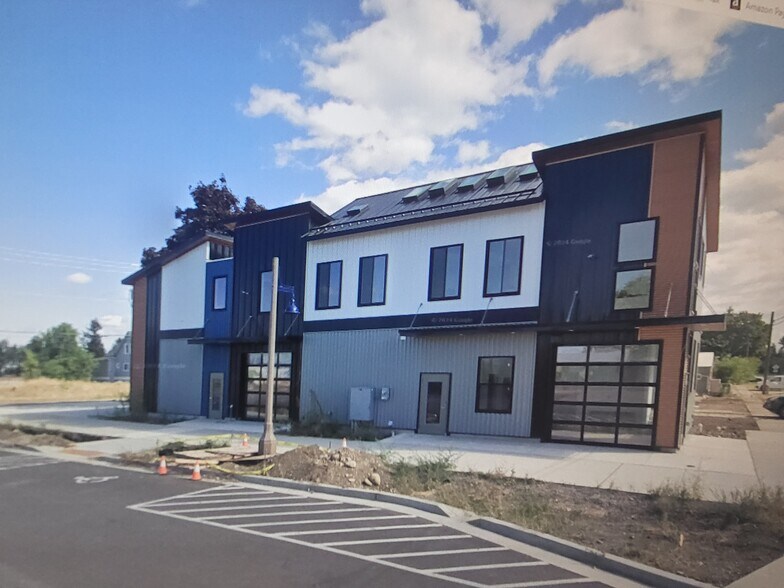 Primary Photo Of 501 E 3rd Ave, Post Falls Flex For Sale