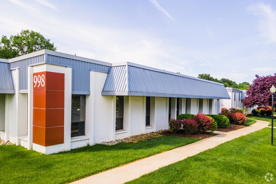 More Photos Of 998 Old Eagle School Rd, Wayne Office For Lease