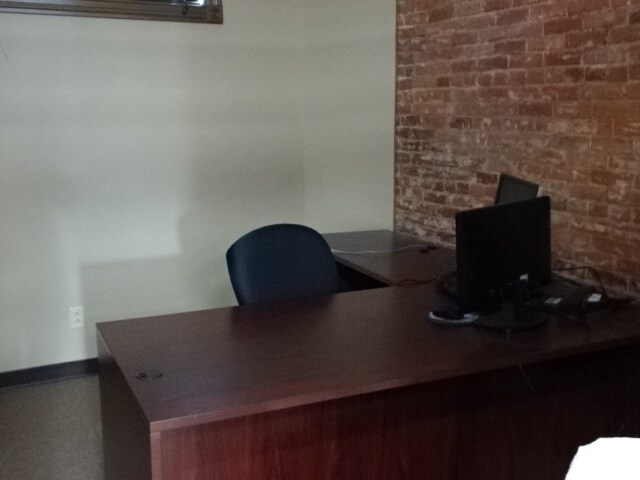 More Photos Of 101 N Hart St, Princeton Office For Lease