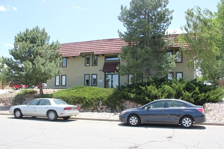 More Photos Of 3768 Norwood Dr, Littleton Warehouse For Lease