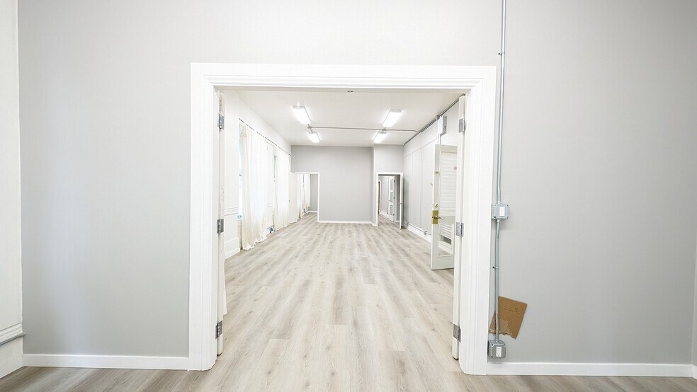 More Photos Of 401-405 Sansome St, San Francisco Office For Lease