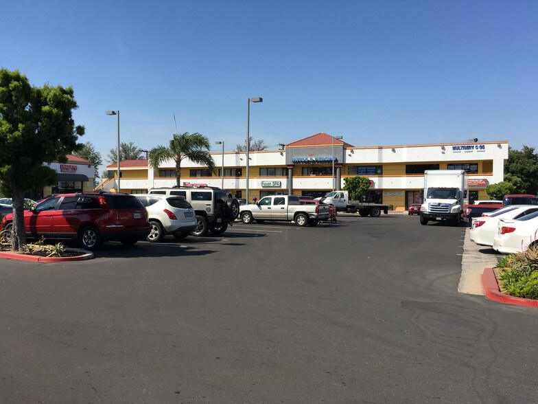 More Photos Of 508-514 S Smith Ave, Corona Unknown For Lease