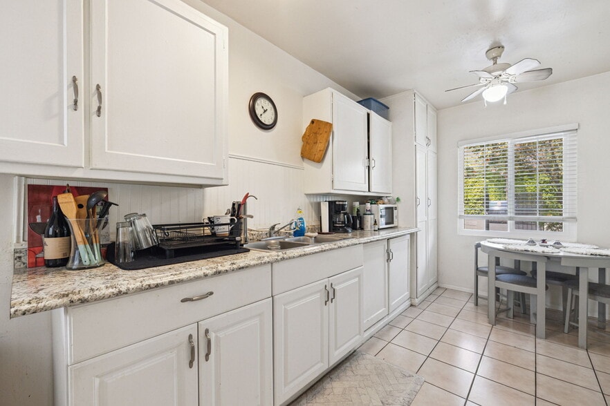 More Photos Of 1674 S Via Salida, Palm Springs Apartments For Sale