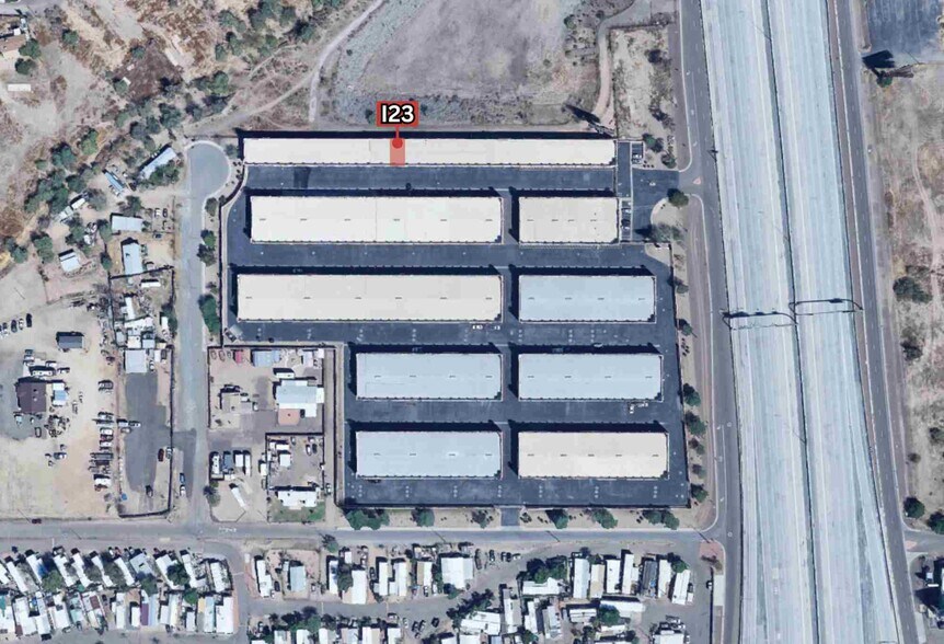 More Photos Of 22406 N Black Canyon Hwy, Phoenix Warehouse For Sale
