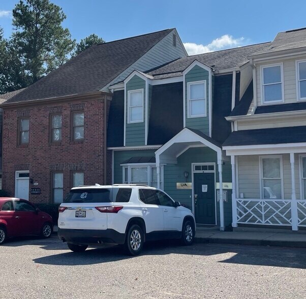 More Photos Of 1345 Garner Ln, Columbia Office For Sale