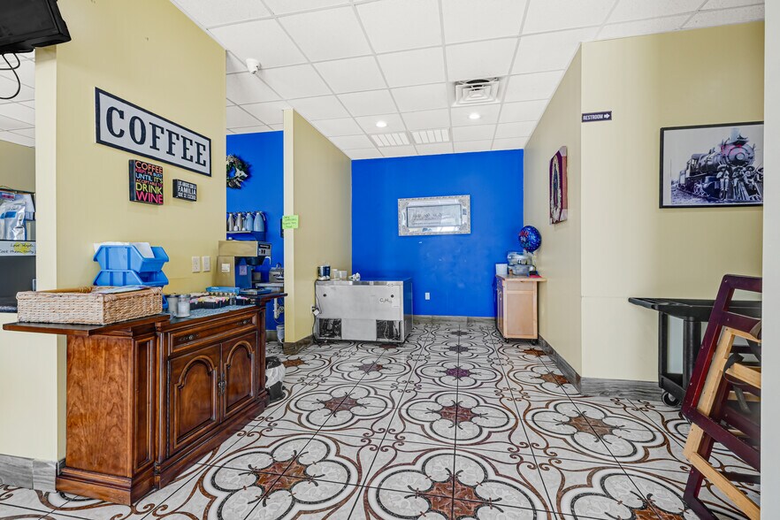 More Photos Of 4690 Burke Rd, Pasadena Storefront Retail Office For Sale