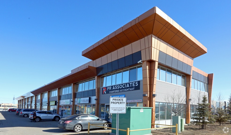 More Photos Of 2910-2940 Ellwood Dr, Edmonton Storefront Retail Office For Lease