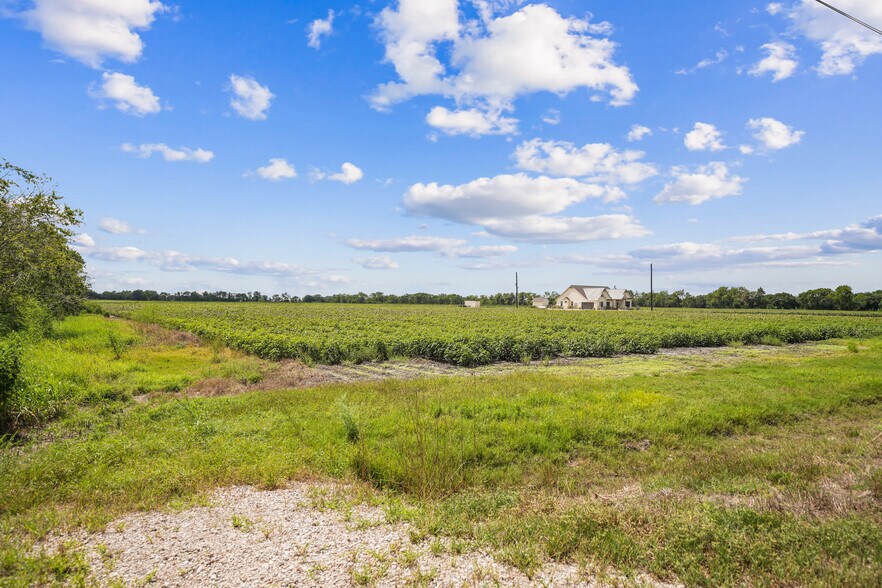 More Photos Of 8433 Fairchild Rd, Richmond Land For Sale