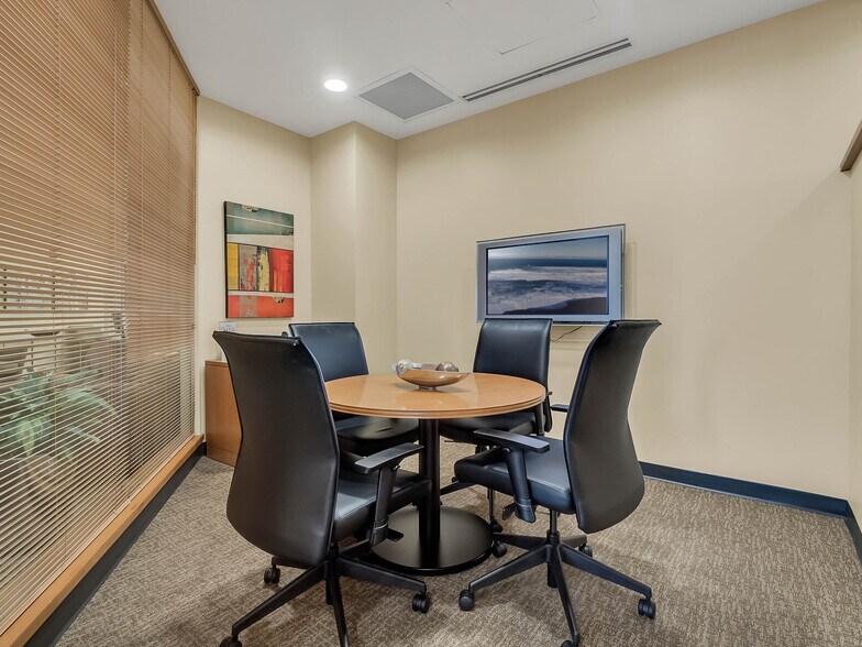 More Photos Of 121-189 S Orange Ave, Orlando Office Residential For Sale