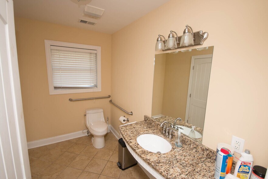 More Photos Of 2642 Loganville Hwy, Grayson Office Residential For Sale