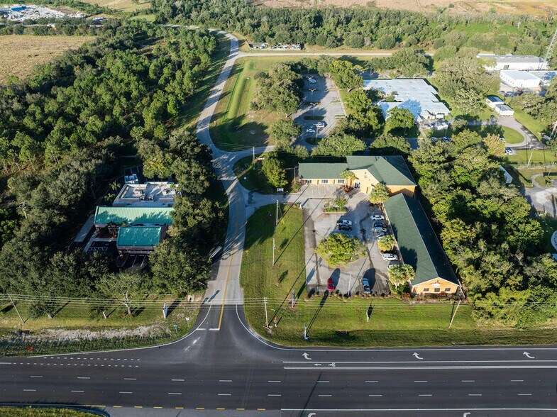 More Photos Of 7177-7201 S George Blvd, Sebring Medical For Sale