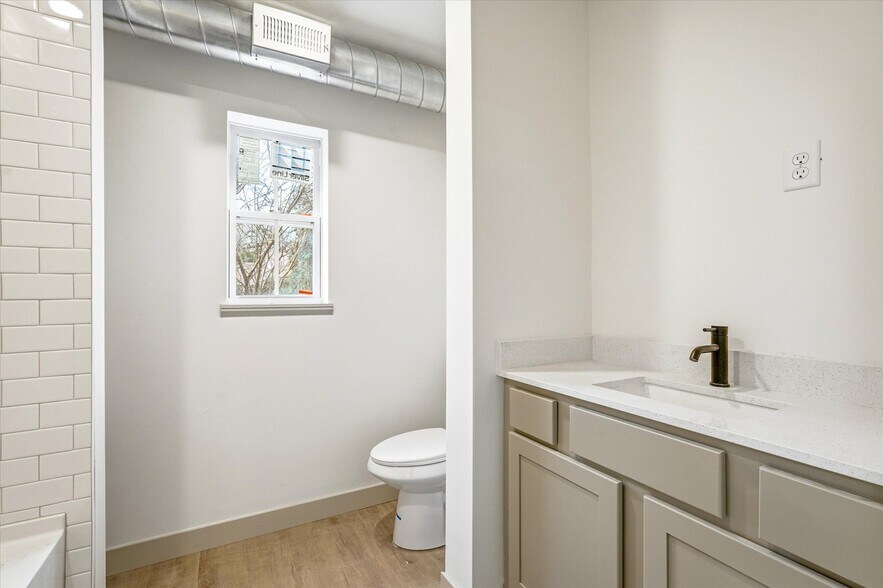 More Photos Of 815 6th St SE, Minneapolis Land For Sale