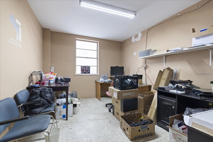 More Photos Of 331-335 Grape St, Whitehall Freestanding For Sale