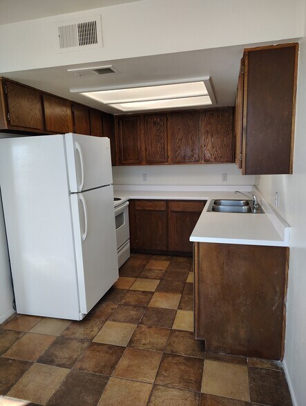 More Photos Of 2560 S Yavapai Rd, Apache Junction Multifamily For Sale
