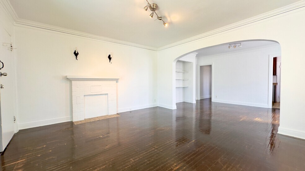 More Photos Of 1920 Kent St, Los Angeles Apartments For Sale