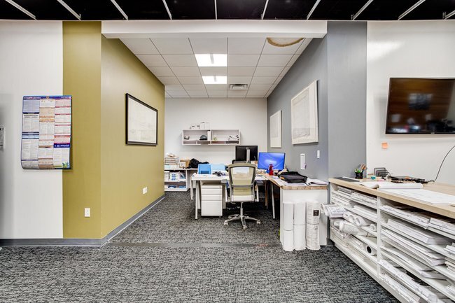 More Photos Of 3020 Yost Pl NE, Washington Flex For Lease