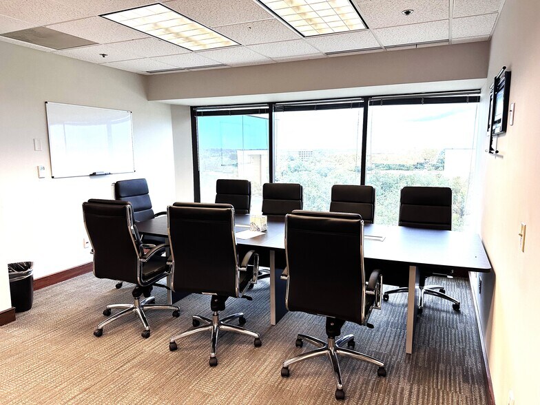 More Photos Of 18501 Murdock Cir, Port Charlotte Medical For Lease