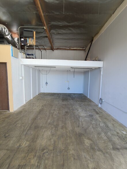 More Photos Of 2-72 N Central Ave, Upland Warehouse For Sale