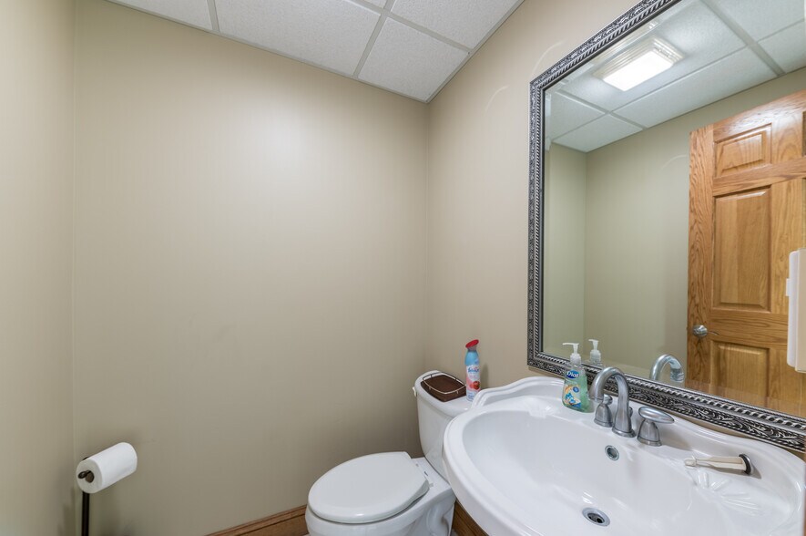 More Photos Of 315 High St, Morgantown Office For Lease