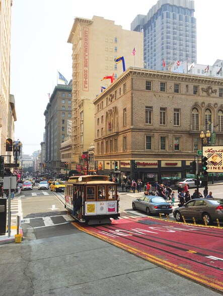 More Photos Of 449 Powell St, San Francisco Office For Lease