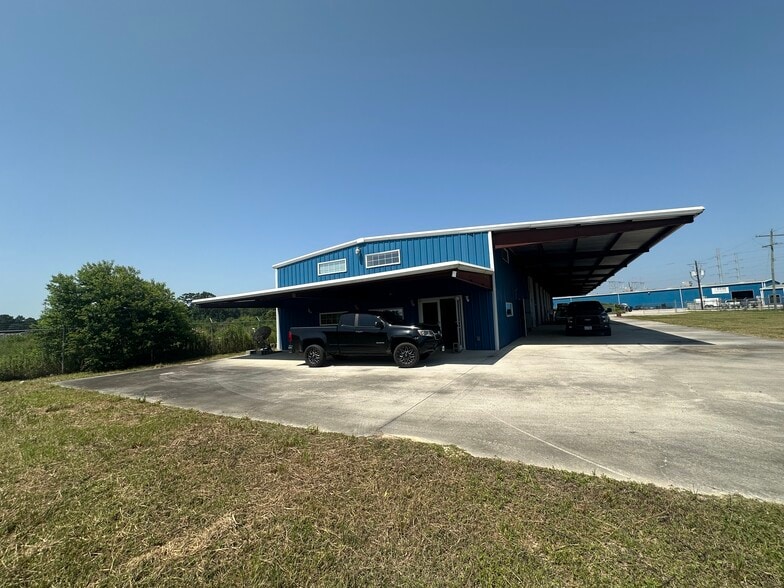 More Photos Of 12630 US-59, Splendora Industrial For Lease