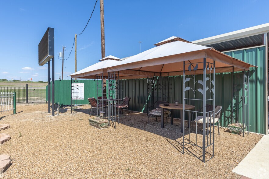 More Photos Of 3769 E I-30 & Hwy 24, Campbell Sports And Entertainment For Sale