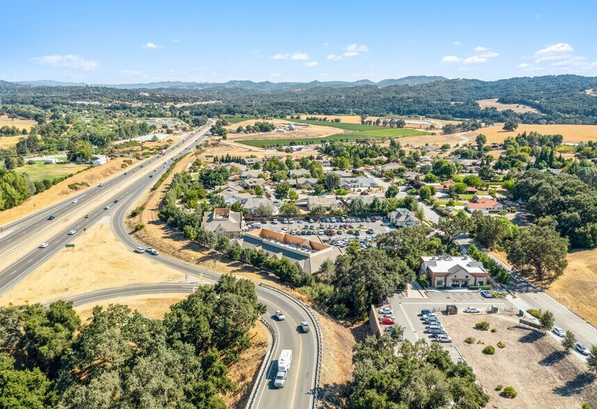 More Photos Of 1121 Rossi Rd, Templeton Freestanding For Lease