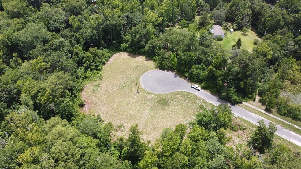 More Photos Of 2143 Charter Pointe Way, Middleburg Land For Sale