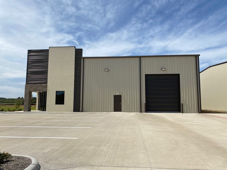 More Photos Of 16707 Telge Rd, Cypress Warehouse For Sale