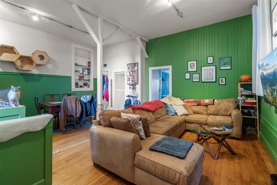 More Photos Of 19 Joost Ave, San Francisco Multifamily For Sale
