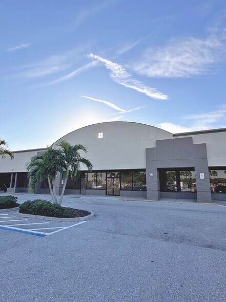 More Photos Of 1410-1502 Del Prado Blvd S, Cape Coral Unknown For Lease