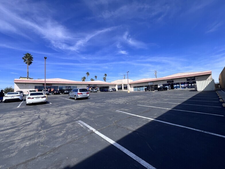 More Photos Of 1251 E Main St, Barstow Unknown For Lease