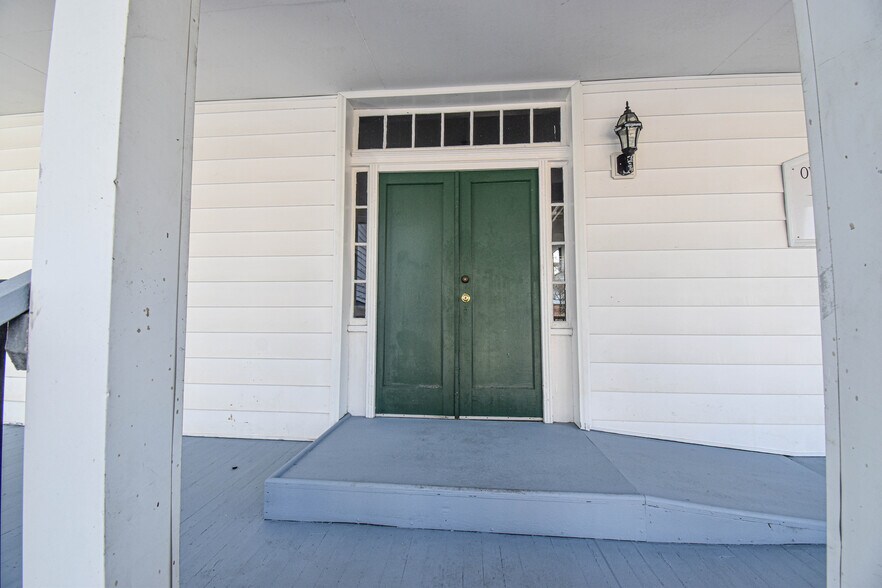 More Photos Of 2606 8th St, Tuscaloosa Office For Sale