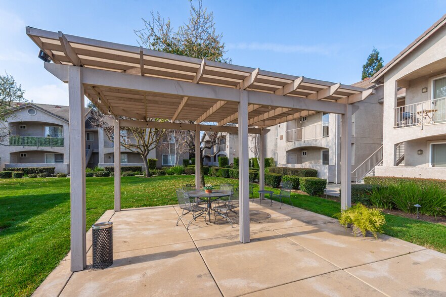 More Photos Of 4416 Precissi Ln, Stockton Apartments For Sale