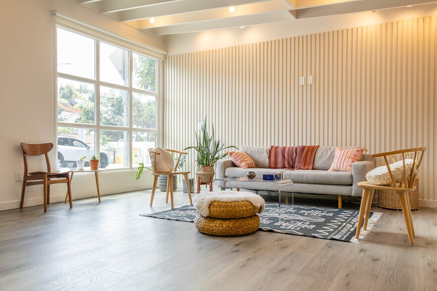 More Photos Of 1913-1915 Hyperion Ave, Los Angeles Loft Creative Space For Sale