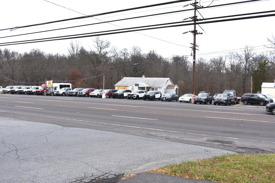 More Photos Of 1189 N West End Blvd, Quakertown Auto Dealership For Sale