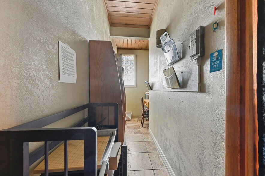 More Photos Of 2402 N Nevada Ave, Colorado Springs Freestanding For Sale