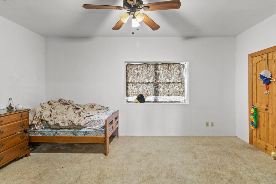 More Photos Of 5608 S Interstate Highway 45 W, Corsicana Land For Sale